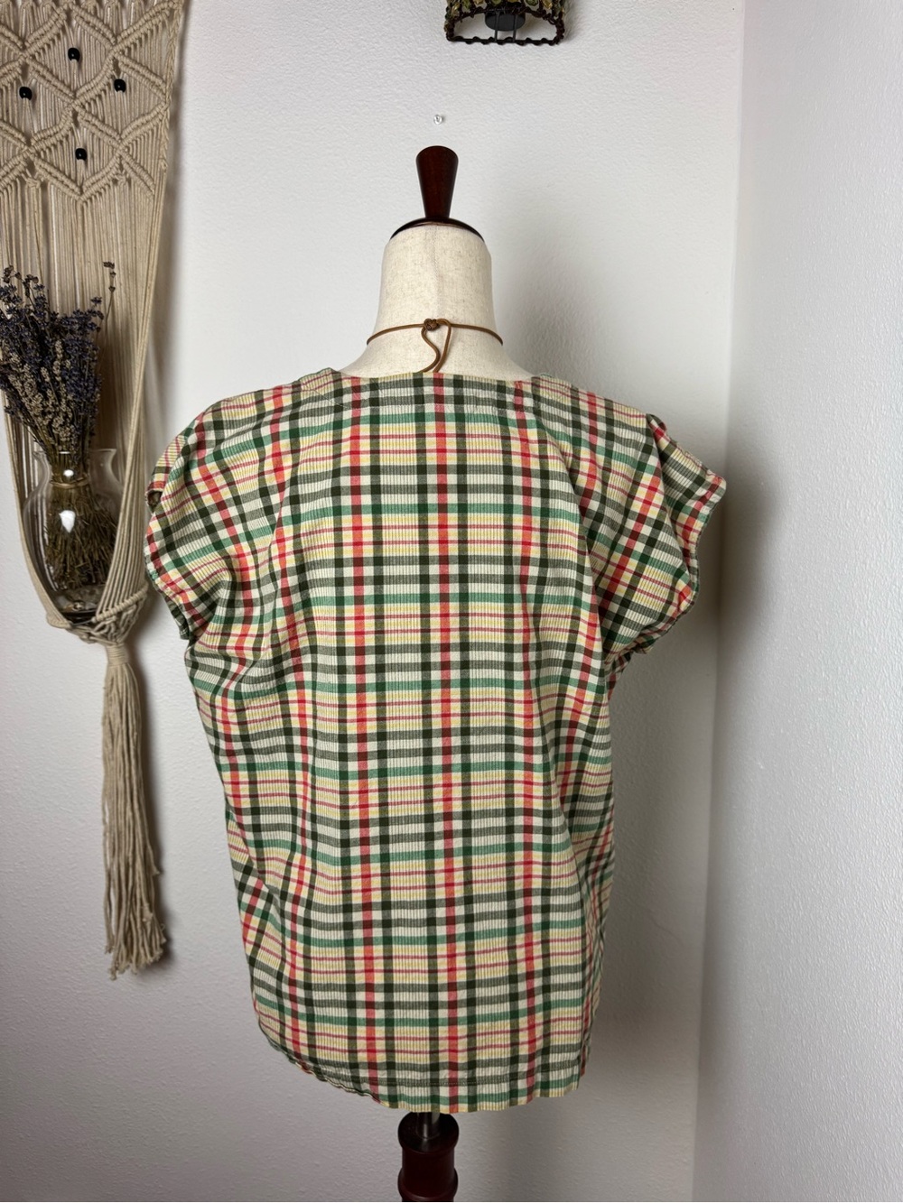 Women’s Plaid Button-Front Blouse in Green and Cream - Picture 3 of 6